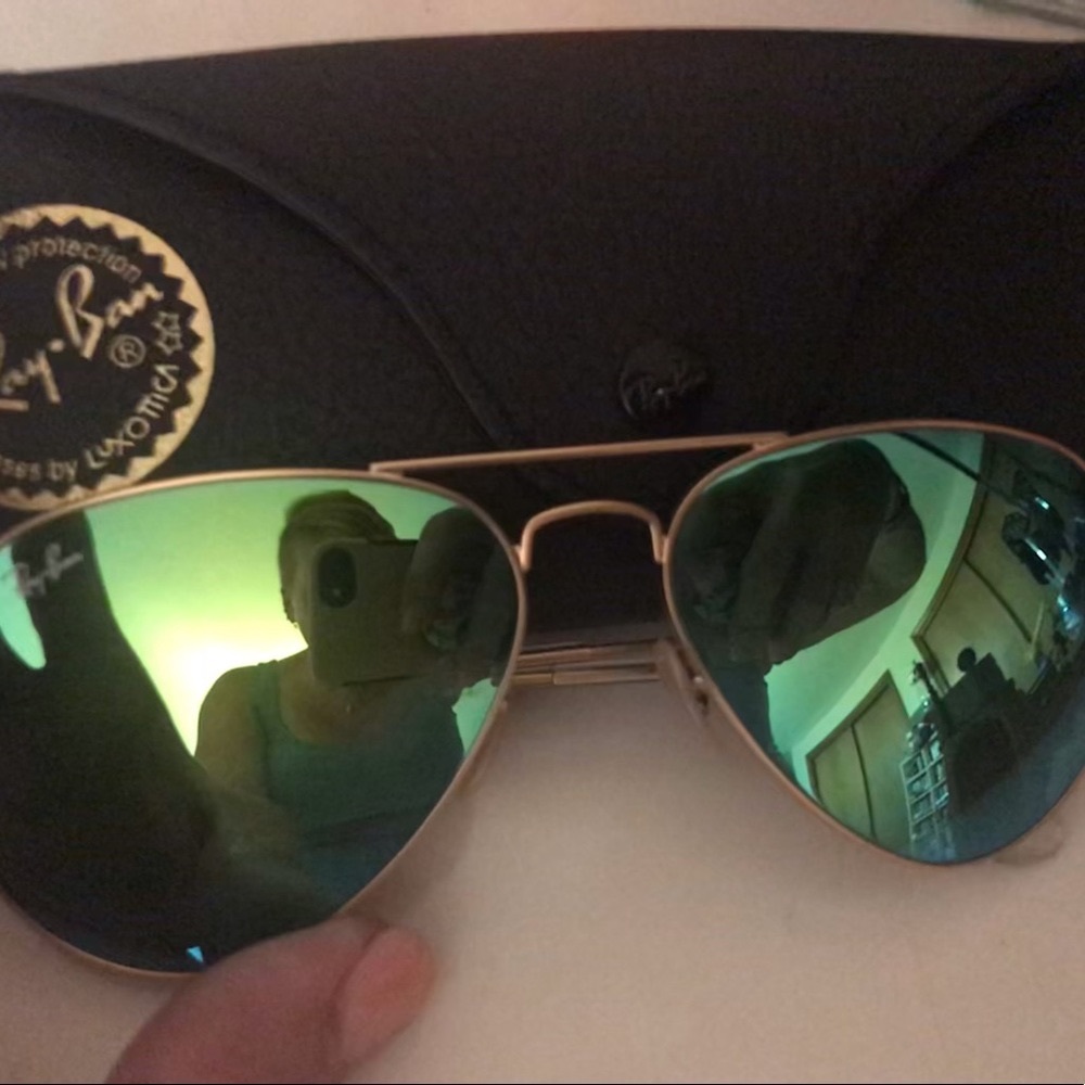 Like New Ray Ban Womens Aviator Sunglasses!